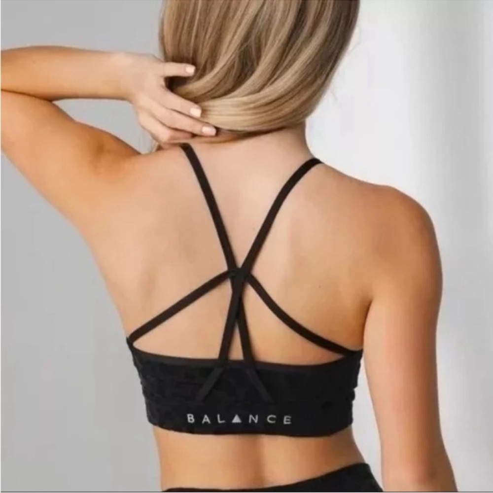 Balance Athletica Lux Form Black Strappy Back Sports Bra XL